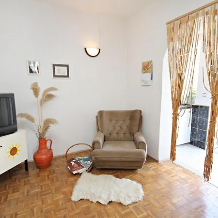 Sleeps 4 Wifi Apartment *