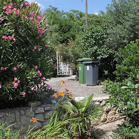 Sleeps 4 Wifi Novi Vinodolski