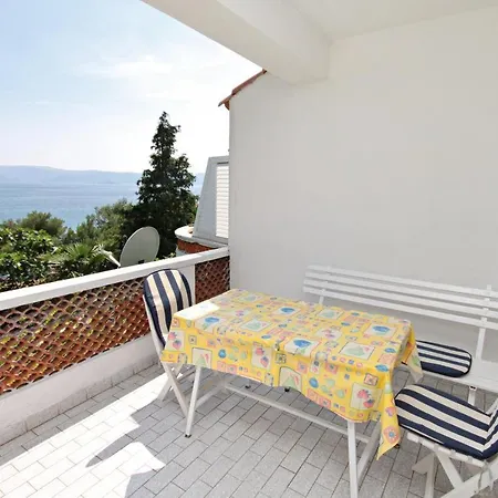 Sleeps 4 Wifi Novi Vinodolski